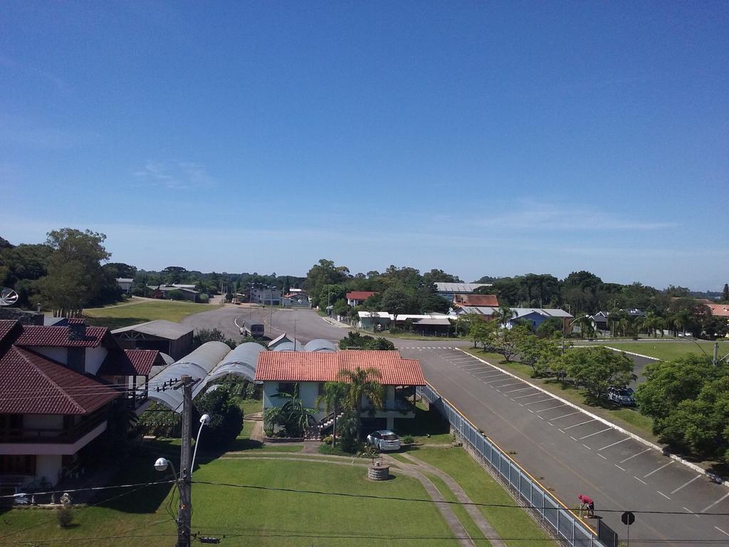 Hotel Bemtevi Farroupilha Luaran gambar